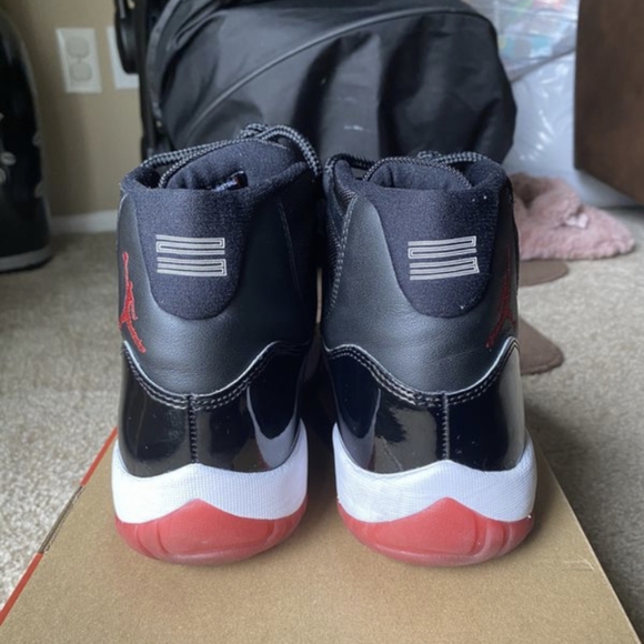 Jordan 11s - Picture 3 of 8